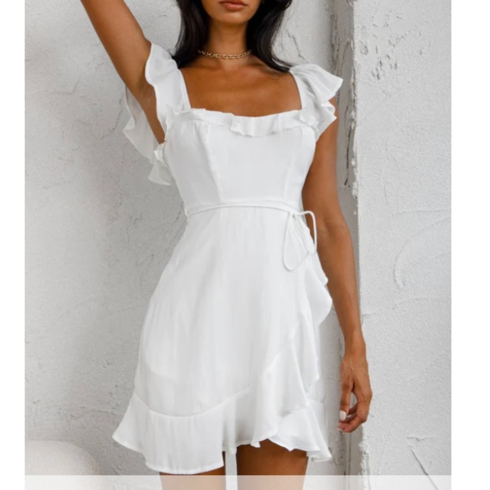 Brand new with tags selfie leslie mini dress